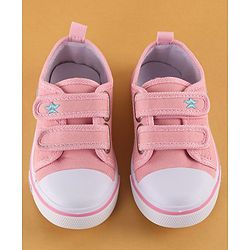 Cute Walk by Babyhug Velcro Closure Casual Shoes Heart Applique - Pink