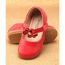 Cute Walk by Babyhug Slip On Bellies with Velcro Closure - Red