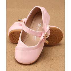 Cute Walk by Babyhug Velcro Closure Bellies with Bow Applique - White