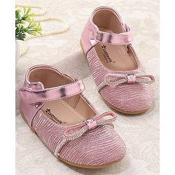 Cute Walk by Babyhug Bellies with Velcro Closure with Bow Applique - Golden