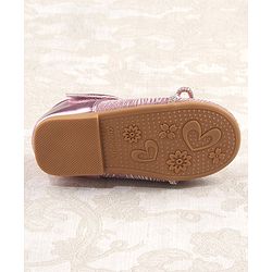 Cute Walk by Babyhug Bellies with Velcro Closure with Bow Applique - Golden