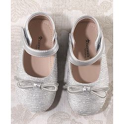 Cute Walk by Babyhug Bellies with Velcro Closure with Bow Applique - Golden