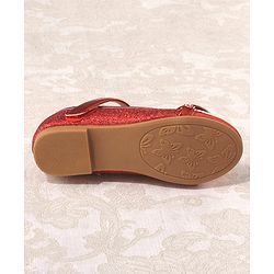 Cute Walk By Babyhug Velcro Closure Bellies With Bow - Red