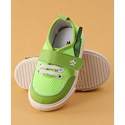 Cute Walk by Babyhug Velcro Closure Casual Shoes - Green