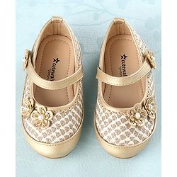 Cute Walk By Babyhug Bellies With Velcro Closure Floral Applique - Golden