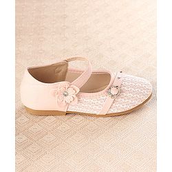 Cute Walk by Babyhug Bellies With Velcro Closure & Embroidery Detailing- Pink