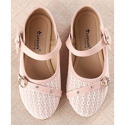 Cute Walk by Babyhug Bellies With Velcro Closure & Embroidery Detailing- Pink