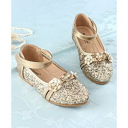 Cute Walk by Babyhug Front Strap Closure Bellies with Flower Applique and Embellishments - Golden