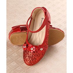 Cute Walk by Babyhug Front Strap Closure Bellies with Flower Applique and Embellishments - Red