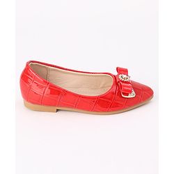 Cute Walk by Babyhug Slip On Bellies with Bow - Beige