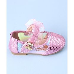 Cute Walk by Babyhug Bellies with Velcro Closure - Pink