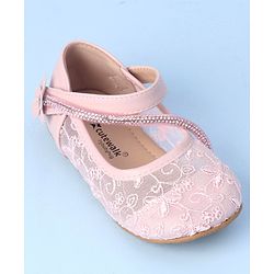 Cute Walk by Babyhug Bellies with Velcro Closure and Stud Applique - Pink