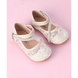 Cute Walk by Babyhug Bellies with Velcro Closure and Stud Applique - Pink