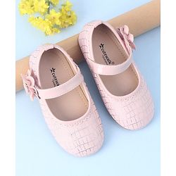 Cute Walk by Babyhug Velcro Closure Bellies with Floral Applique & Checked Pattern - Pink