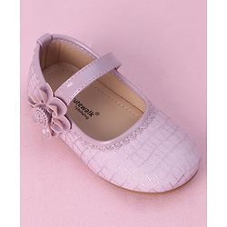 Cute Walk by Babyhug Velcro Closure Bellies with Floral Applique & Checked Pattern - Purple