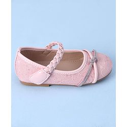 Cute Walk by Babyhug Bellies with Velcro Closure and Applique - Pink