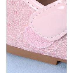 Cute Walk by Babyhug Bellies with Velcro Closure and Applique - Pink