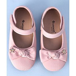 Cute Walk by Babyhug Bellies with Velcro Closure & Bow Applique - Fuchsia