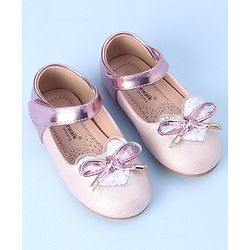 Cute Walk by Babyhug Velcro Closure Shimmer Striped Bellies with Bow Applique - Pink