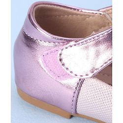 Cute Walk by Babyhug Velcro Closure Shimmer Striped Bellies with Bow Applique - Pink