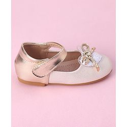 Cute Walk by Babyhug Velcro Closure Shimmer Striped Bellies with Bow Applique - Pink