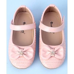 Cute Walk by Babyhug Velcro Closure Bellies with Bow Applique - Pink