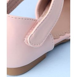 Cute Walk by Babyhug Velcro Closure Bellies with Bow Applique - Pink