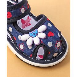 Cute Walk by Babyhug Sandals with Velcro Closure Floral Print with Applique - Blue