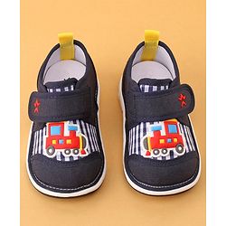 Cute Walk by Babyhug Velcro Closure Casual Shoes with Engine Applique - Navy Blue