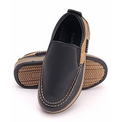 Cute Walk by Babyhug Formal Shoes - Black