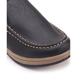 Cute Walk by Babyhug Formal Shoes - Black