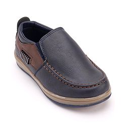 Cute Walk by Babyhug Formal Shoes - Black