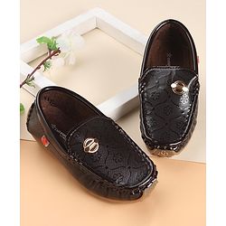Cute Walk by Babyhug Slip On Loafers with Applique - Coffee Brown