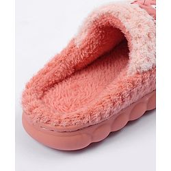 Cute Walk by Babyhug Slip On Teddy Embroidered Winter Booties - Pink