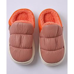 Cute Walk by Babyhug Slip On Solid Winter Booties - Pink