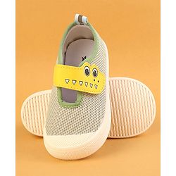 Cute Walk by Babyhug Velcro Closure Casual Shoes - Green