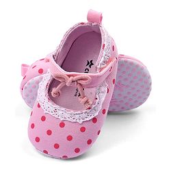 Cute Walk by Babyhug Booties With Velcro Closure & Polka Dot Print- Pink