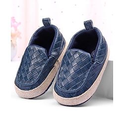 Cute Walk by Babyhug Slip On Solid Booties- Blue
