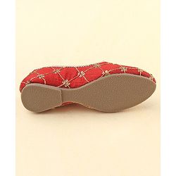 Cute Walk by Babyhug Ethnic Wear Mojaris - Maroon