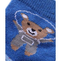 Cutewalk By Babyhug Anti Bacterial Ankle Length Socks Teddy Print Pack Of 3 - White & Blue