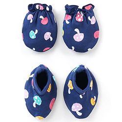 Babyhug 100% Cotton Knit Mushroom Printed Mittens & Booties Set - Navy Blue