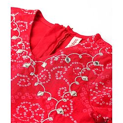Babyhug 100% Cotton Woven Bandhani Printed and Embroidered  Three Fourth Sleeves Kurta With  Lahenga - Red