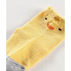Cute Walk By Babyhug Anti Bacterial Anti Skid Ankle Length Socks Striped Print Pack Of 3 - Yellow Blue & White