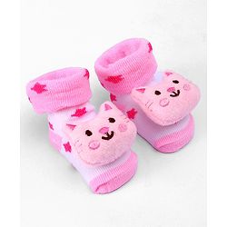 Cute Walk by Babyhug Ankle Length  Sock Shoes With Cat Applique - Light Pink