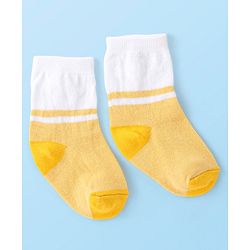 Cute Walk By Babyhug Non Terry Anti Bacterial Ankle Length Socks Smile Design Pack Of 3 - White & Yellow