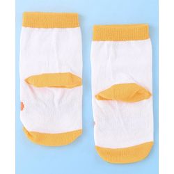 Cute Walk by Babyhug Cotton Blend Ankle Length Anti Bacterial Socks Animal Design Pack of 3 - White & Yellow