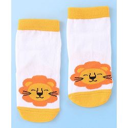 Cute Walk by Babyhug Cotton Blend Ankle Length Anti Bacterial Socks Animal Design Pack of 3 - White & Yellow