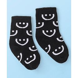Cute Walk By Babyhug Non Terry Anti Bacterial Ankle Length Socks With Smile Design Pack Of 3 - White & Black