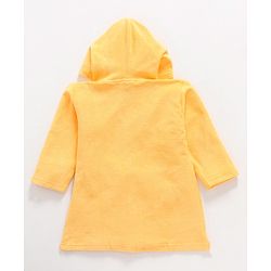 Babyhug Cotton Knit Full Sleeves Hooded Bath Robe Squirrel Patch - Yellow