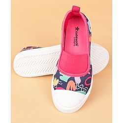 Cute Walk by Babyhug Slip On Casual Shoes Abstract Print - Blue